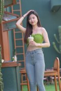 <b>网红「夹包哥」被素不了解的醉酒嫌犯持刀身</b>